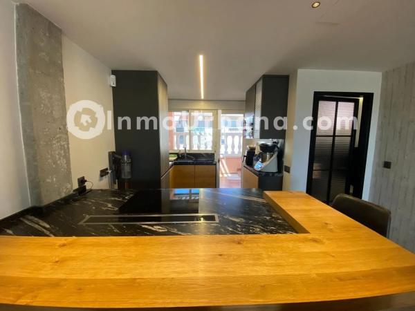 Chalet pareado en calle de la Variscita