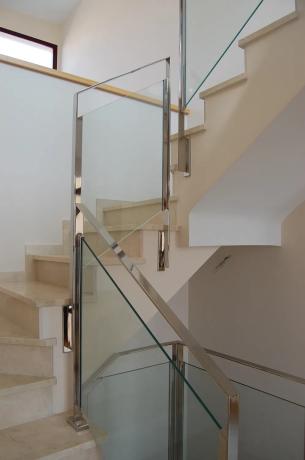 Chalet adosado en calle Capricornio, 9