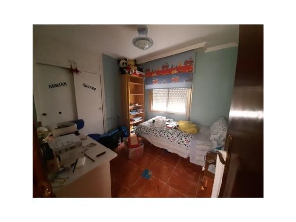 Piso en calle Salvador i Vicente Pérez Lledó, 15 -13