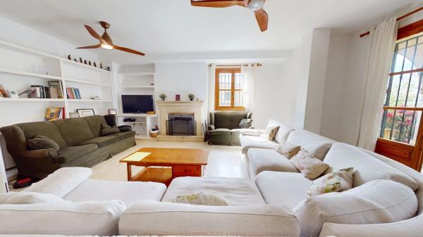 Casa independiente en calle de la Boira