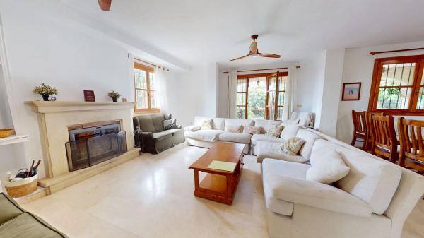 Casa independiente en calle de la Boira