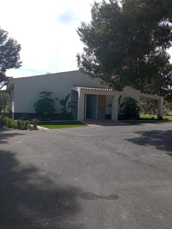 Casa independiente en calle Salvador y Vicente Perez Lledo, 11