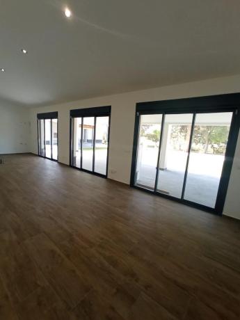 Casa independiente en calle Salvador y Vicente Perez Lledo, 11