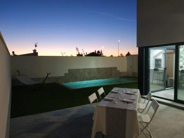 Chalet pareado en avenida Alcalde Fernando Ripoll, 9