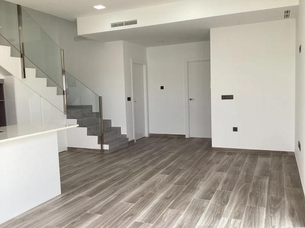 Chalet pareado en avenida Alcalde Fernando Ripoll, 9