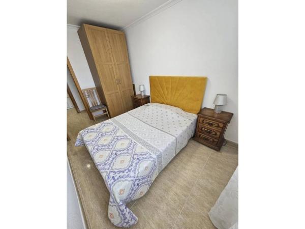 Piso en calle Pintor Pedro Camacho