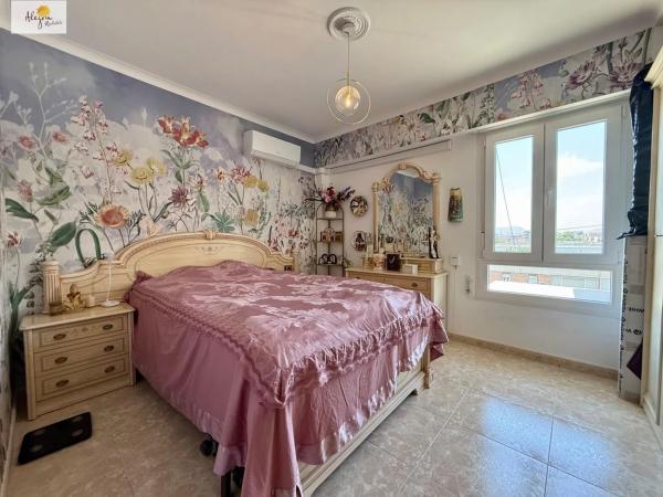 Piso en calle Pintor Antonio Amorós