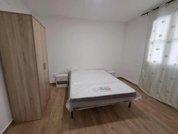 Piso en Barrio Colonia Requena - Virgen del Carmen