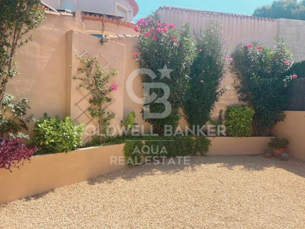 Casa independiente en calle los Leones, 11 -1