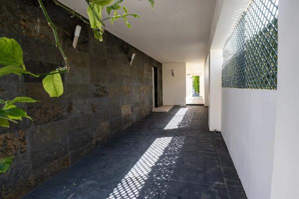 Chalet pareado en calle Austral