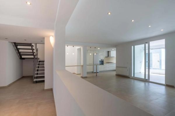 Chalet pareado en calle Austral