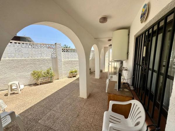 Casa independiente en calle Xorta