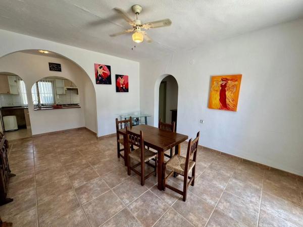 Casa independiente en calle Xorta