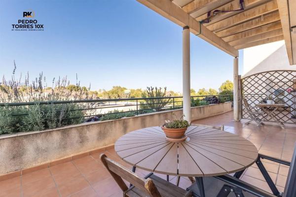 Piso en avenida Poeta Miguel Hernández, 1