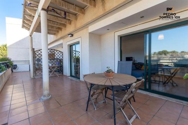 Piso en avenida Poeta Miguel Hernández, 1