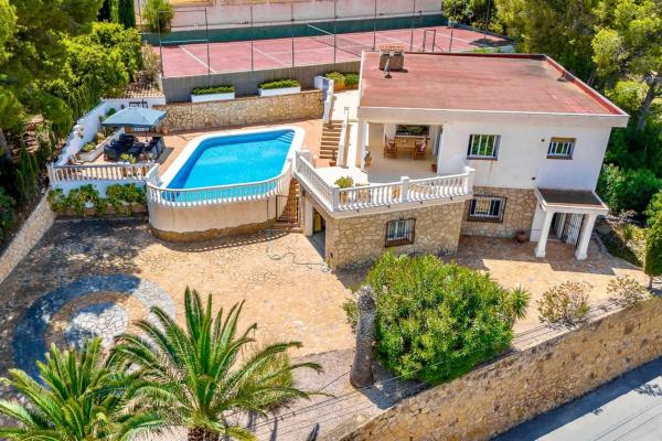 Chalet en calle Turmalina