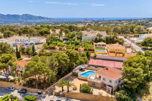 Chalet en calle Turmalina