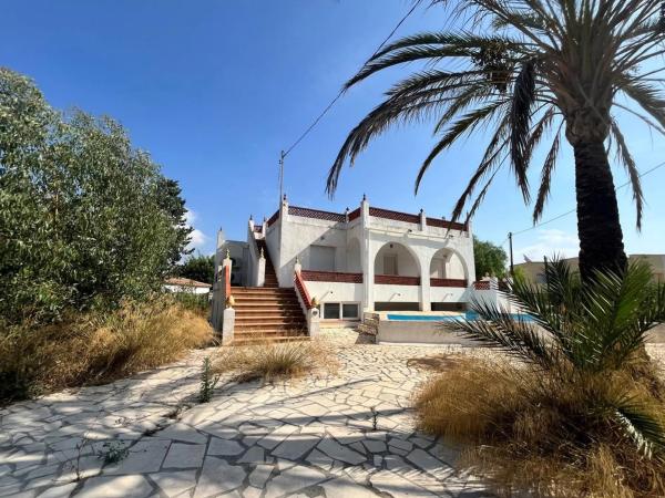 Casa independiente en calle Eurim s/n