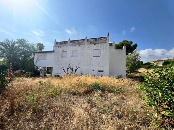 Casa independiente en calle Eurim s/n