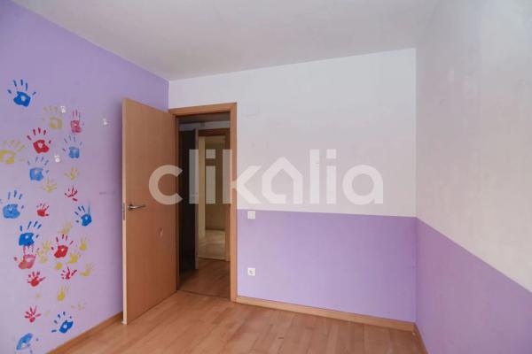 Piso en avenida País Valencià