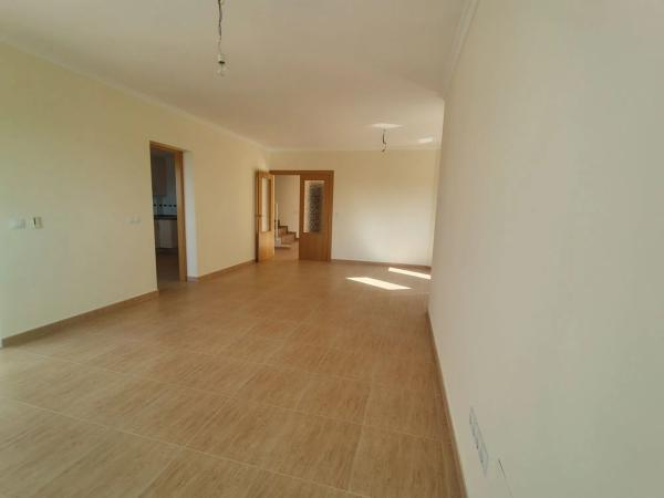 Casa independiente en calle Sierra Morena