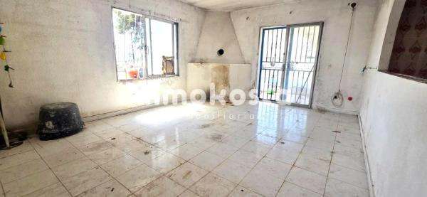 Casa independiente en calle Beverly Hills