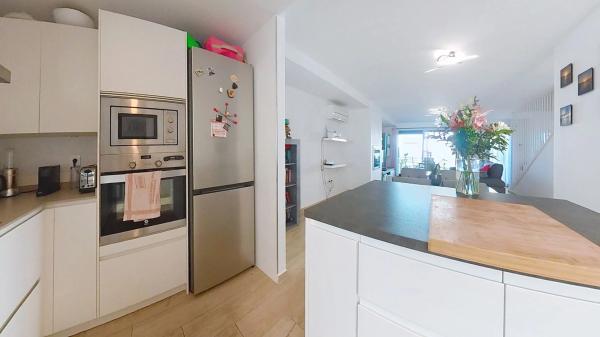 Chalet adosado en calle Merla, 3