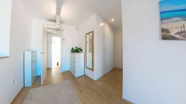 Chalet adosado en calle Merla, 3