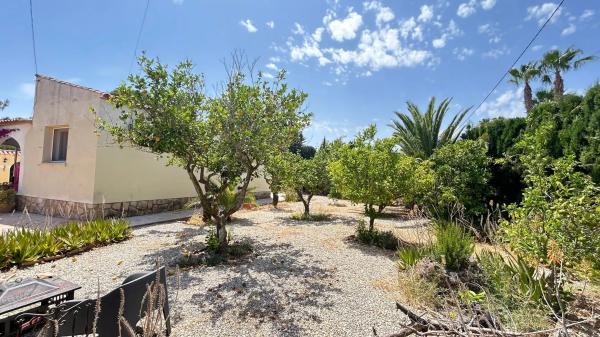 Casa independiente en calle Vall de Laguar
