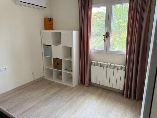 Casa independiente en calle Vall de Laguar