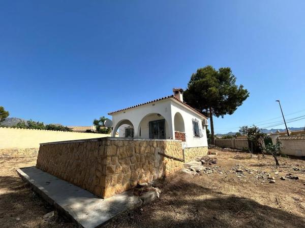 Casa independiente en calle Beverly Hills, 2