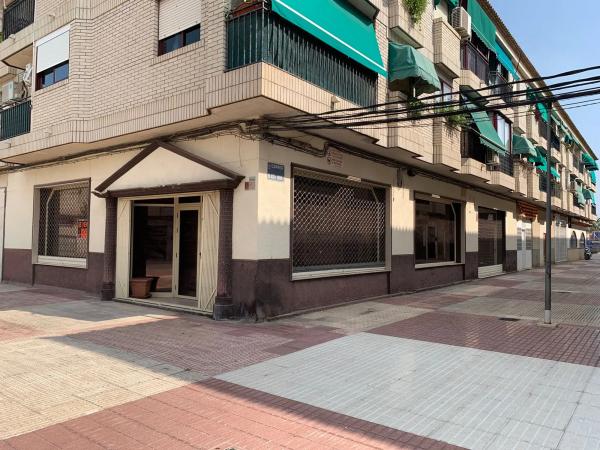 Piso en plaza Salvador Dalí, 6