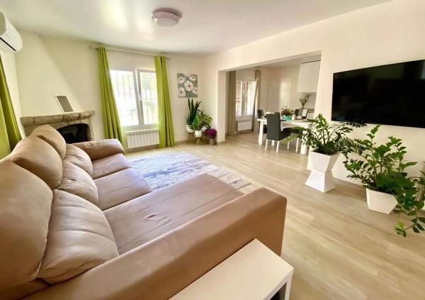 Chalet en Alfaz del Pi Pueblo-Urbanizaciones