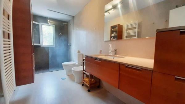 Chalet adosado en calle Riu Guadiana