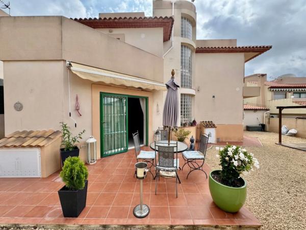 Casa independiente en calle els Lleons