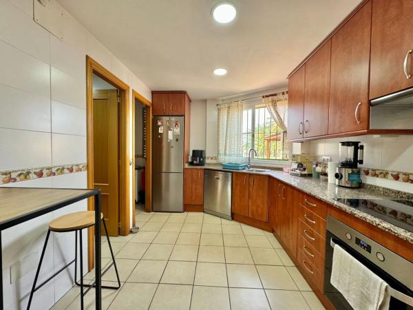 Casa independiente en calle els Lleons