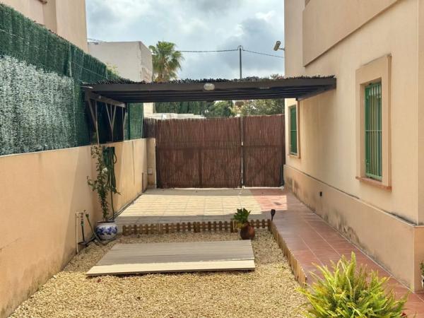 Casa independiente en calle els Lleons