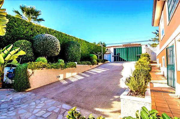 Chalet en Alfaz del Pi Pueblo-Urbanizaciones