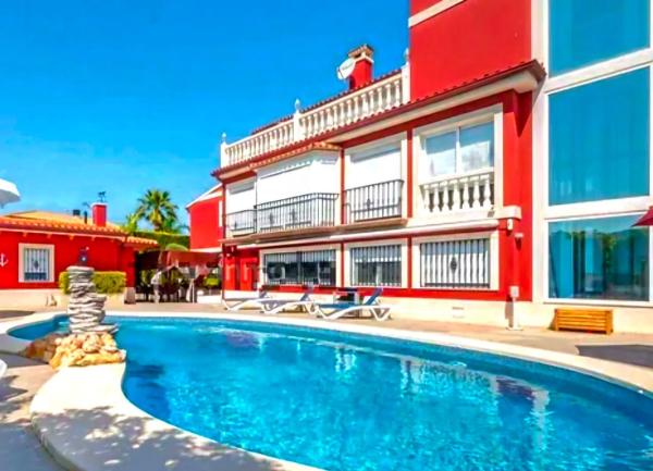 Chalet en Alfaz del Pi Pueblo-Urbanizaciones