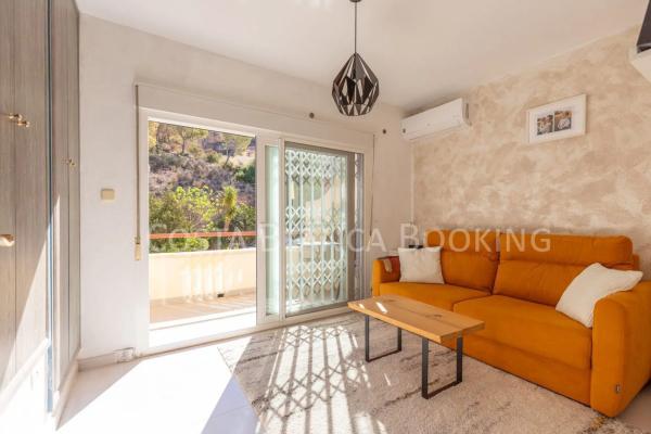 Chalet adosado en calle Badia