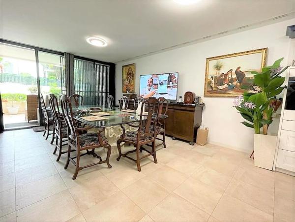 Piso en calle sierra helada