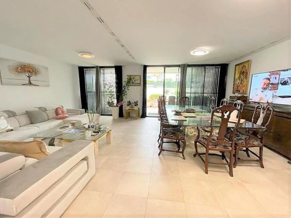 Piso en calle sierra helada