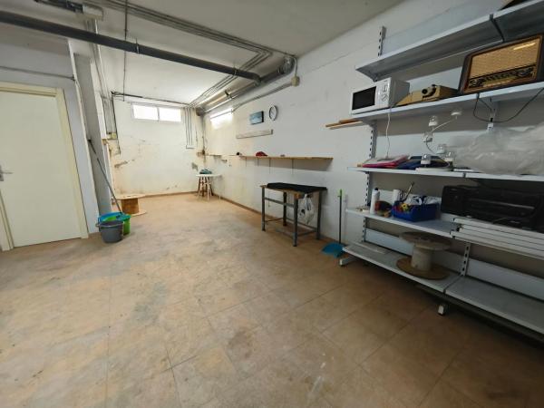 Chalet adosado en avenida poeta Miguel Hernández, 19