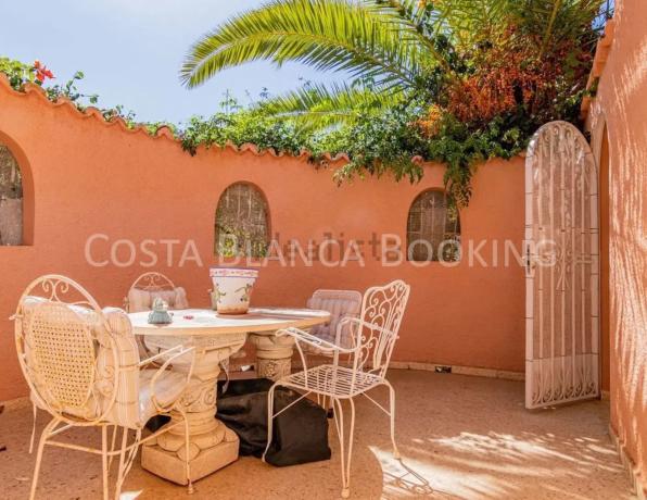 Casa independiente en calle Pinsà