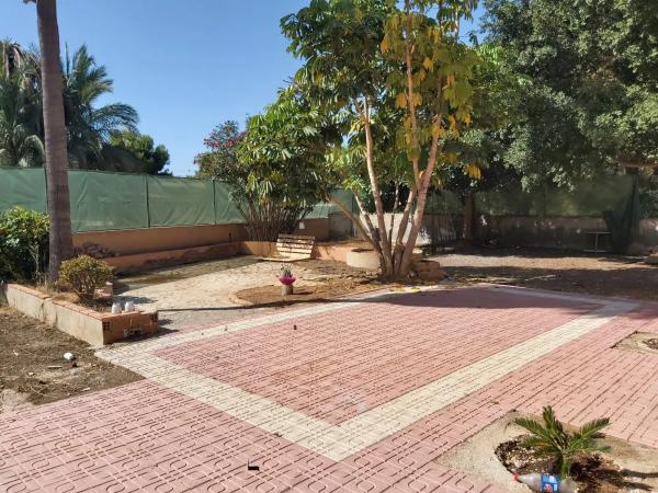 Chalet adosado en Trito, 32