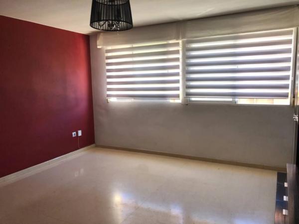 Piso en avenida País Valencià