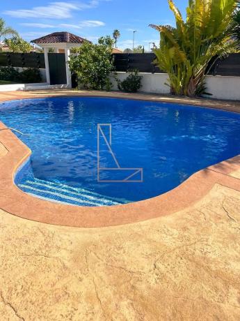 Casa independiente en calle Fuerteventura