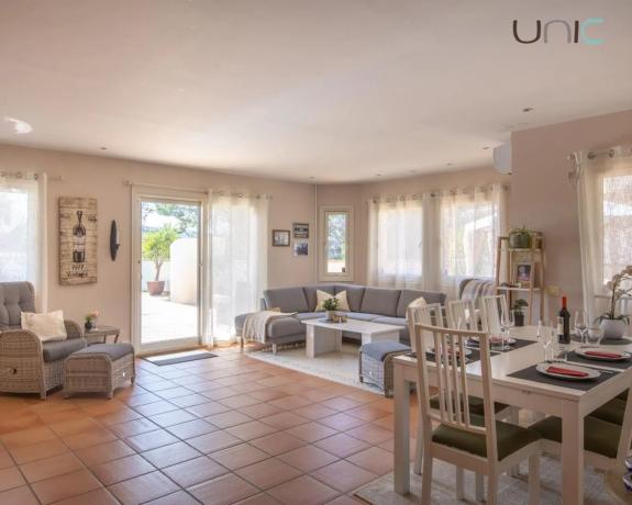 Casa independiente en calle Dulcinea