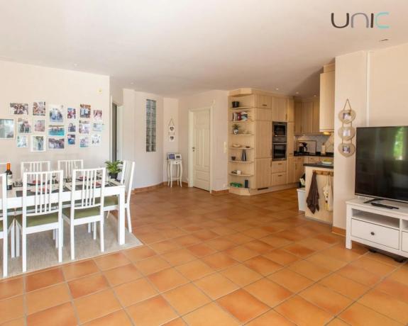 Casa independiente en calle Dulcinea