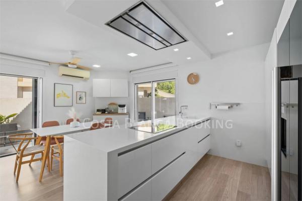 Chalet pareado en calle Turquesa